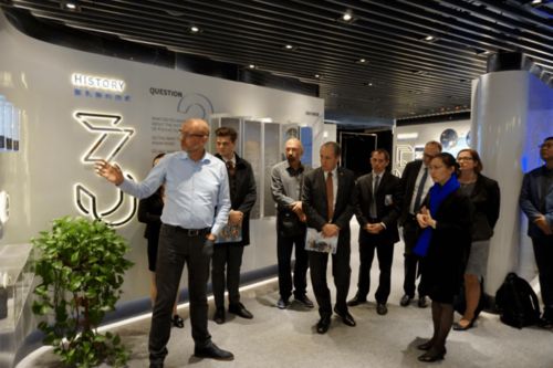 厲害了 拱墅這位外國(guó)專家榮獲2020年杭州市 錢江友誼使者 稱號(hào)